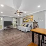 Cozy & Spacious 1Br In Montrose Walk To Top Attractions